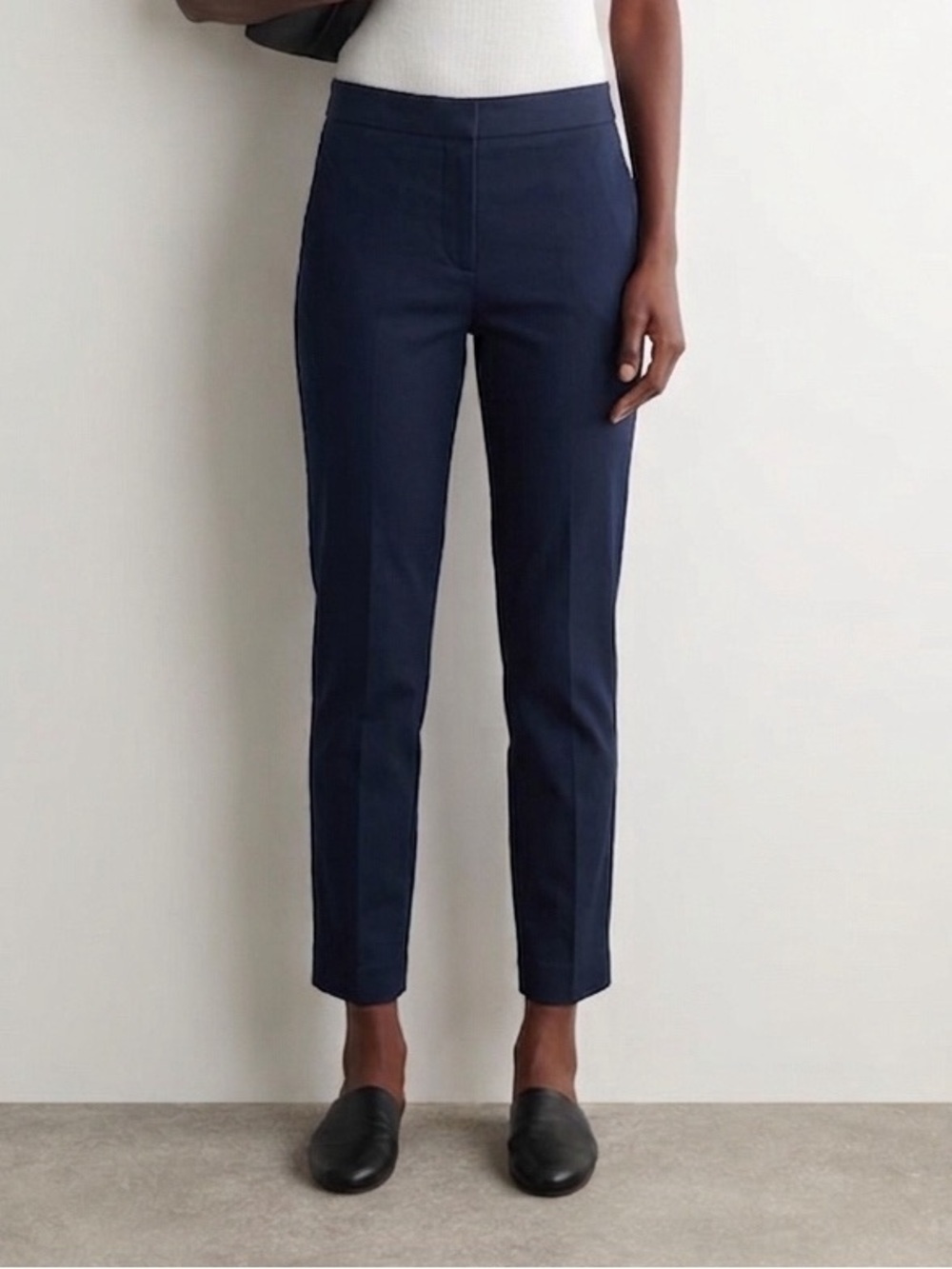 COS Women's Slim Straight Fit High Rise Cotton Stretch Ankle Pant - Navy, Sz 8